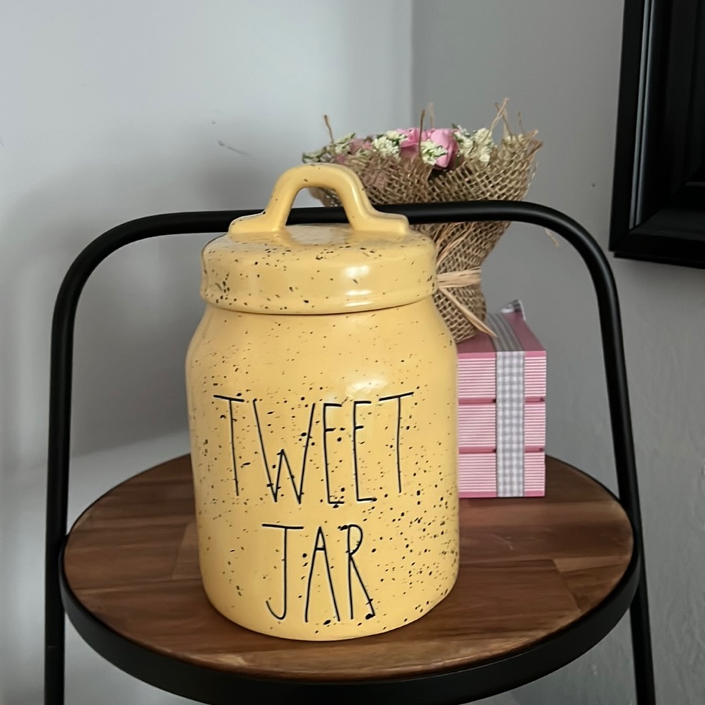 Rae Dunn Yellow Speckled “Tweet Jar” New
